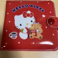 HELLO KITTY 二つ折り財布 レッド