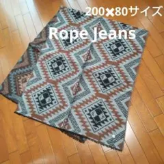 Item thumbnail for item 4d179703-f020-4003-acee-08fc5d7a94c6