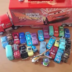 ディズニーストア カーズ マックトレーラーセット トミカ 希少 レア