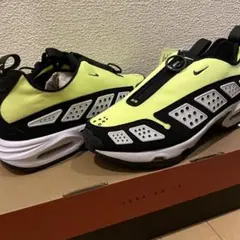 NIKE AIR MAX SNDRイエロー