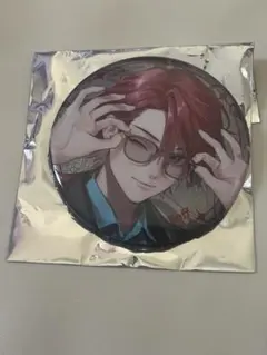 ローレン・イロアス 缶バッジ Zoff
