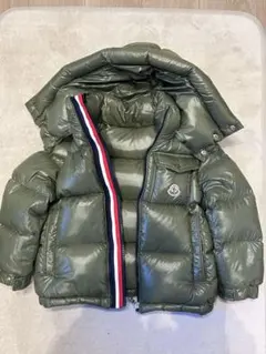 モンクレール　ダウンジャケット オリーブグリーン フード付き