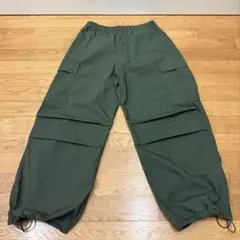 【試着のみ新品】 GU スーパーワイドカーゴパンツ OLIVE Lサイズ カーキ
