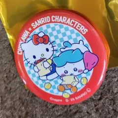 ちいかわ×サンリオキャラクタ－スーパーマーケット缶バッジ　キティ　ハチワレ