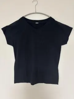 マーガレットハウエル　半袖　Tシャツ　黒　Vネックのサムネイル