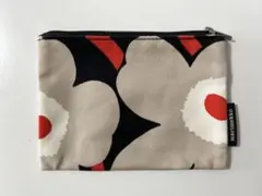 marimekko マリメッコ ポーチ 花柄のサムネイル