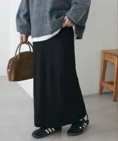 【WEB限定】リブカットナロースカート　ブラック　DISCOAT