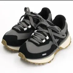 UGG スニーカー RetroFi Low レトロファイローのサムネイル