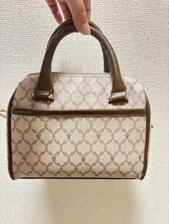 【AZUL by MOUSSY】　モノグラム ハンドバッグ