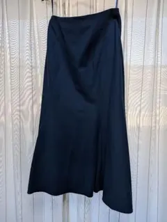 UNIQLO ネイビー フレアスカート