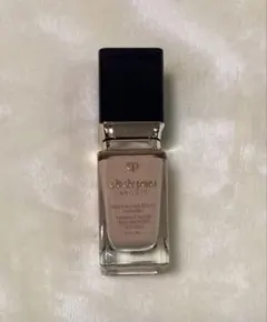 クレ・ド・ポー ボーテ タンフリュイドエクラ ナチュレルオークル20