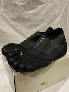 J*i様 vibram 5fingers×suicoke SUICOKE LOWのサムネイル