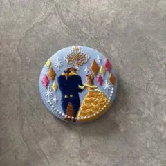 ディズニー刺繍缶バッチ 美女と野獣