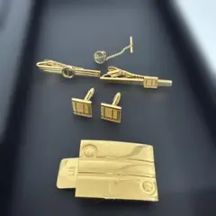 Item thumbnail for item 650812a8-504f-4a85-8980-687169004195