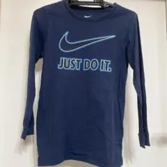 キッズ　　NIKE ネイビー 長袖カットソー JUST DO IT.
