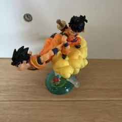 ドラゴンボール 孫悟空 孫悟飯 筋斗雲 フィギュア