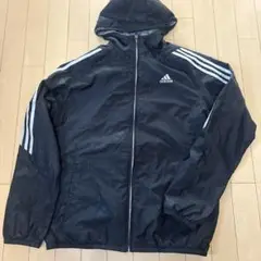 adidas スポーツウェア　ウィンドブレーカー　 L