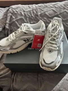 新品　ニューバランスNew Balance 725 26.0cm