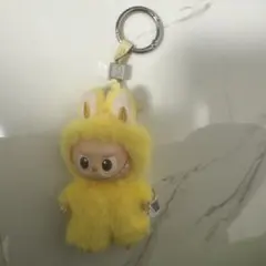POPMART イニシャルラブブ　P イエロー バニー耳 ぬいぐるみキーホルダー