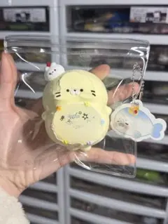 Item thumbnail for item ba1deb9f-74e9-4be7-8f09-1f0d37e683a1