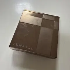 ルナソル　フェースカラーコンパクトのサムネイル
