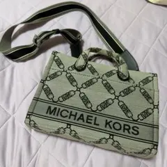 MICHAEL KORS モノグラム ショルダーバッグのサムネイル