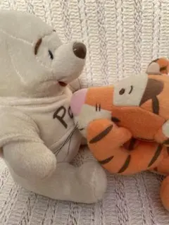 ✴︎✴︎値下げしました✴︎✴︎くまのプーさんホワイトとティガー 可愛いぬいぐるみセット