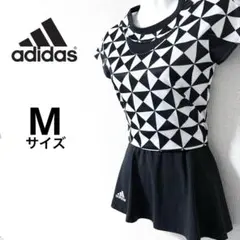 【美品！Mサイズ！モノトーン！】adidasセットアップテニスウェア！のサムネイル