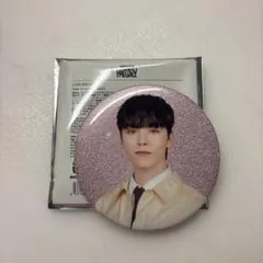 SEVENTEEN バーノン　缶バッジ