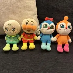 アンパンマン　メロンパンナ　ドキンちゃん　コキンちゃん　ぬいぐるみ　セット