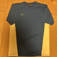 ナイキ00s Tシャツ　刺繍ロゴ