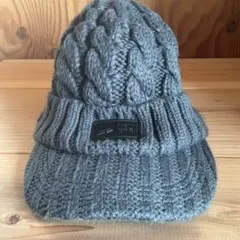 NEW ERAグレー ケーブル編み ニット帽・ビーニー