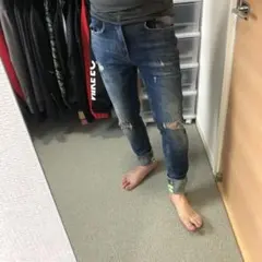 ZARA ストレッチ　ダメージデニム　30