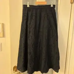 PART 2 BY JUNKO SHIMADA 刺繍フレアスカート ネイビーのサムネイル