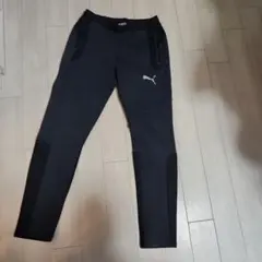 PUMA スリムフィットジャージパンツ 黒