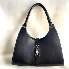 Item thumbnail for item c74f1edd-5742-4585-a305-72638d81cebc