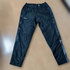 Under Armour 裏起毛 ナイロンパンツ フリース シャカシャカ
