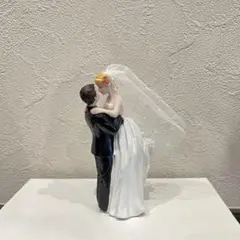 結婚式　ウェディングケーキトッパー 陶器製