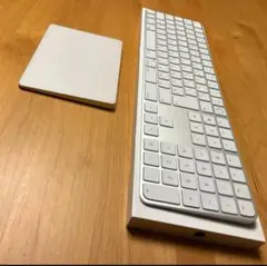 Apple Magic Keyboard Touch ID, Trackpad