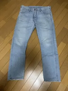 Wrangler ライトブルースリムフィットデニム
