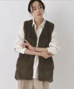 Tシャツにもニットにも羽織るだけで旬顔♪Elura 大人リュクス ファーベスト