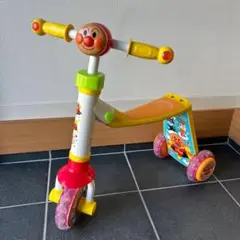 【美品】アンパンマン・三輪車 美品】アンパンマン三輪車の通販 by みほやん's shop｜ラクマ