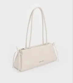 CHARLES & KEITH Hazel ショルダー バッグのサムネイル