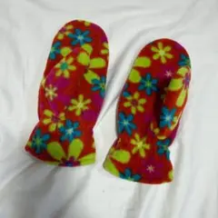 Item thumbnail for item 62db7233-baed-4b77-98b3-2b4ebbd6eb79