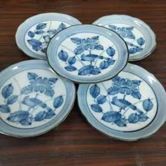 新品未使用　日本製　直径約12センチ　お皿　青い鳥と花の模様 皿 5枚セット