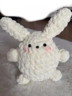 うさぎのコロコロあみぐるみ
