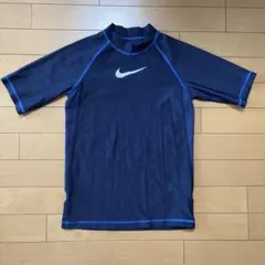 キッズ　半袖ラッシュガード　ネイビー紺色　150㎝