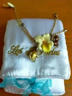 レネレイド　スミレモチーフアクセサリー　ブレスレットのサムネイル