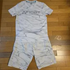 YONEX ウェア上下セットのサムネイル