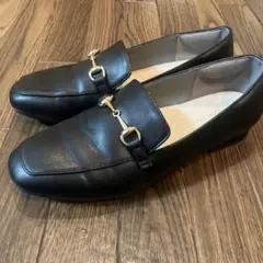 オリエンタルトラフィック　【跳べるパンプス】スクエアトゥビットモチーフローファー